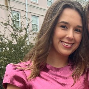 Meet your Posher, Emily